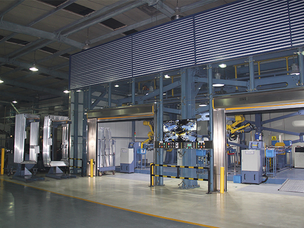 全球首套动车门（铝合金材质）机器人焊接生产线